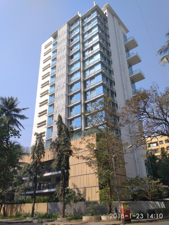 Oberoi Priviera