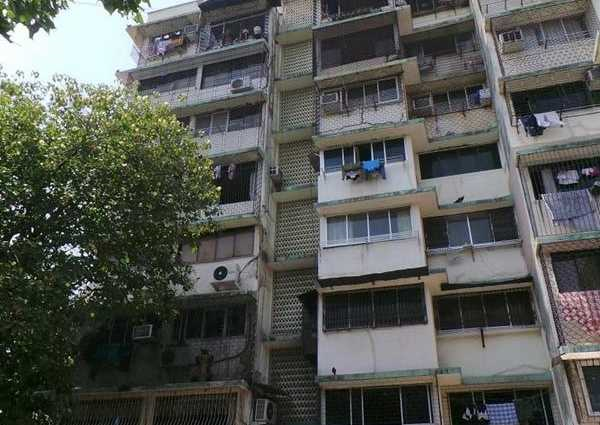 Highland Court