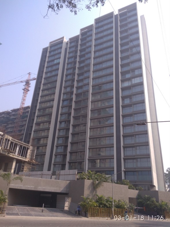 Rustomjee Paramount