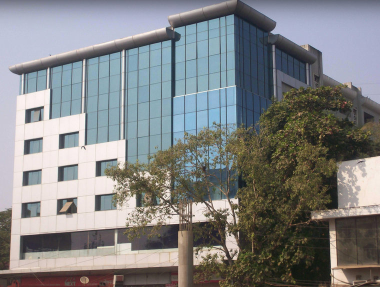Everest Chambers
