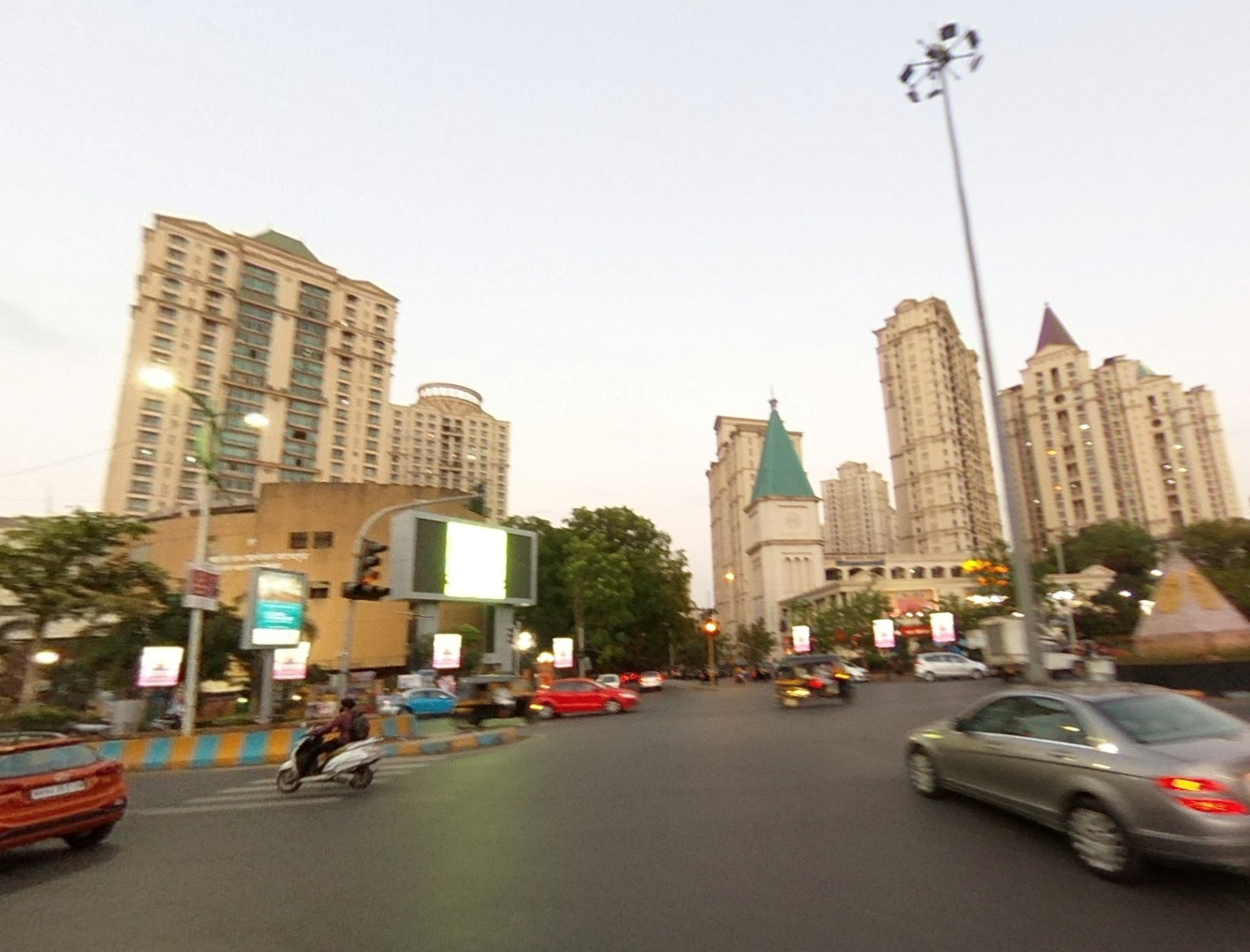 Hiranandani Meadows
