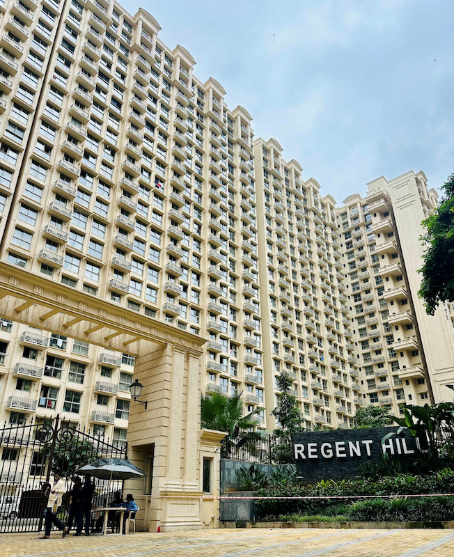 Hiranandani Regent Hill