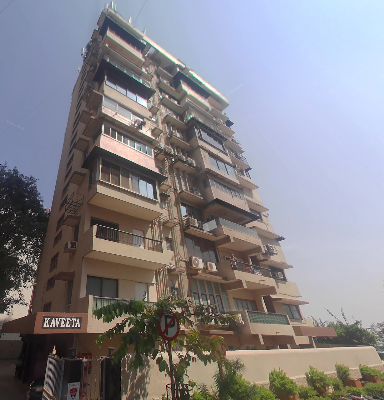 Kaveeta Apartment