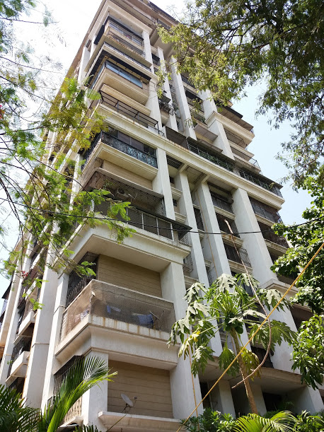 Rizvi Continental Towers