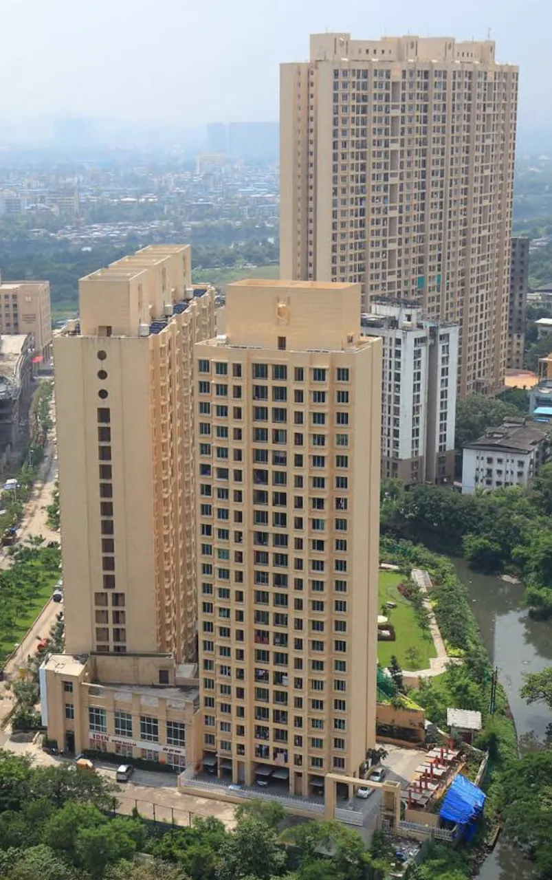 Rustomjee Atelier