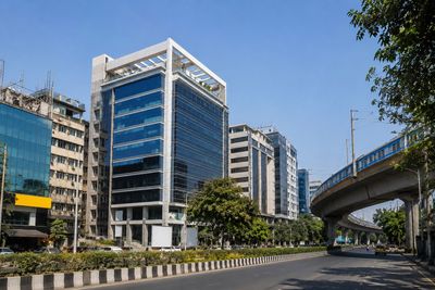 Amitabh Bachchan's 8,428 Sq Ft Andheri West Office Leased for ₹33 Lakh Monthly